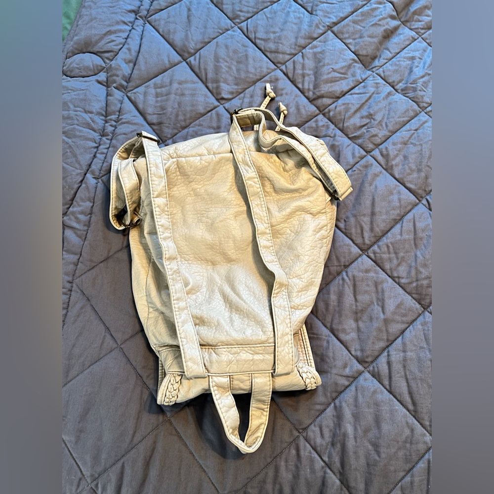 Backpack - Picture 2 of 2